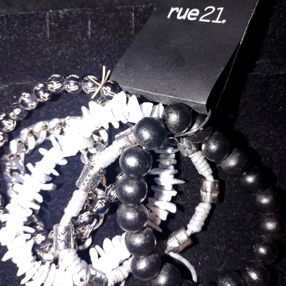 Rue 21